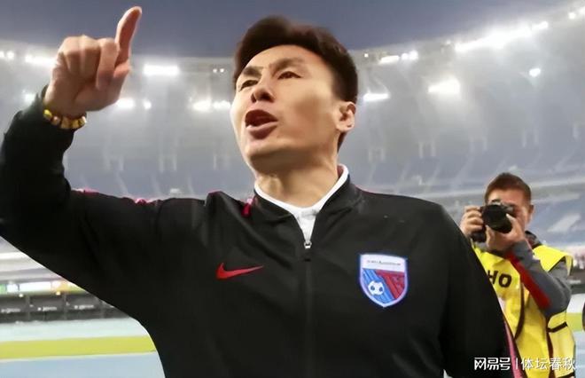 凯恩中超首位下课主帅后续来了(凯恩是德甲首位打入11球的球员) 凯恩中超首位下课主帅后续来了(凯恩是德甲首位打入11球的球员)